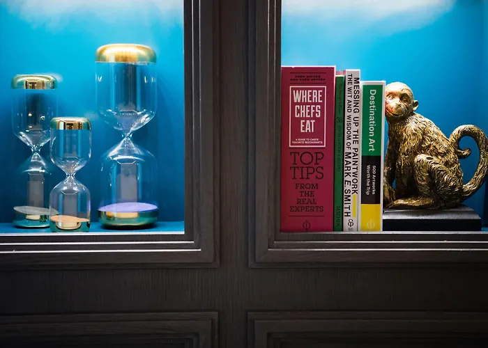 Vintry & Mercer - Small Luxury s Of The WorldAirport Hotel